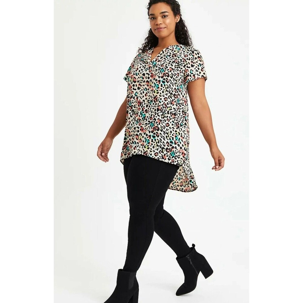 Torrid Georgette Split Neck Colorful Leopard Blouse Shirt Womens 0X Top Animal